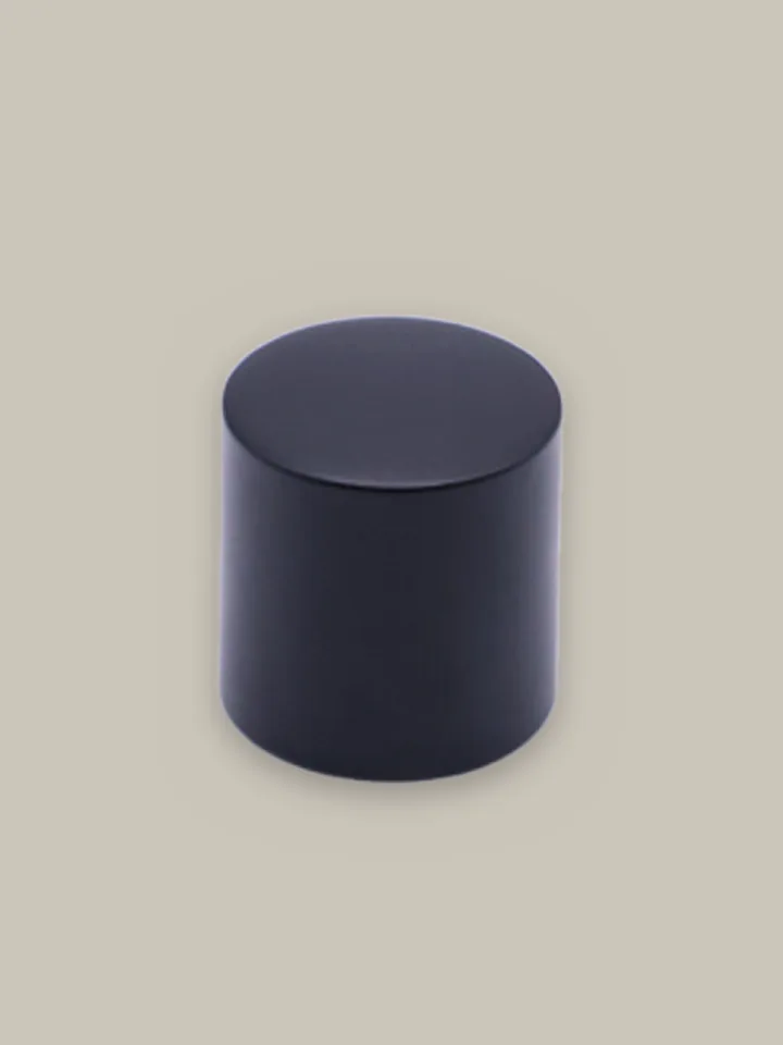 Designer cap, matte black