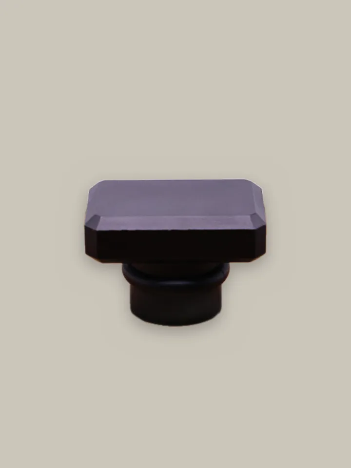 Designer cap, matte black